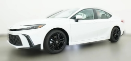 Toyota Camry SE (Natl) 2026