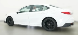 Toyota Camry SE (Natl) 2026