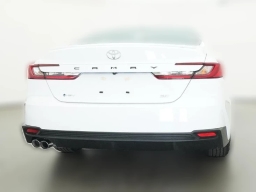 Toyota Camry SE (Natl) 2026