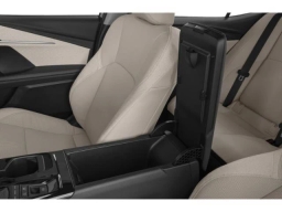 Toyota Camry XLE (Natl) 2026