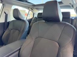 Toyota Camry XLE (Natl) 2026
