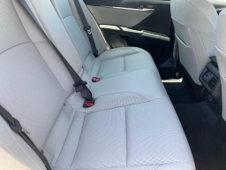 Toyota Camry XLE (Natl) 2026