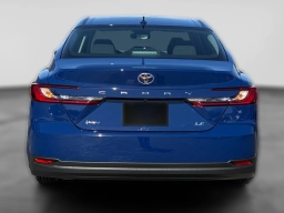 Toyota Camry LE (Natl) 2026