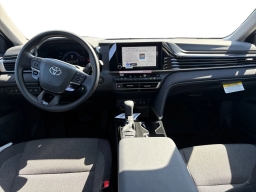 Toyota Camry LE (Natl) 2026