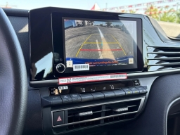 Toyota Camry LE (Natl) 2026
