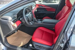 Toyota Camry XSE (Natl) 2026