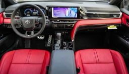 Toyota Camry XSE (Natl) 2026