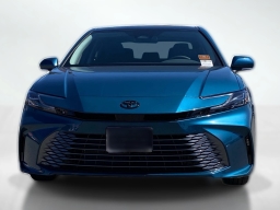 Toyota Camry XLE (Natl) 2026