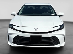 Toyota Camry LE (Natl) 2026