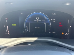 Toyota Camry LE (Natl) 2026