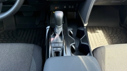 Toyota Camry LE (Natl) 2026