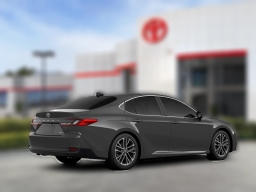 Toyota Camry XLE (Natl) 2026