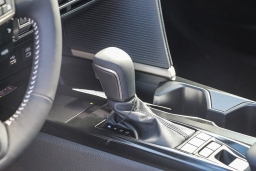 Toyota Camry SE (Natl) 2026