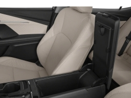 Toyota Camry XLE (Natl) 2026