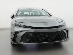 Toyota Camry SE (Natl) 2026