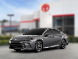 Toyota Camry XLE (Natl) 2026