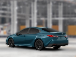 Toyota Camry SE (Natl) 2026