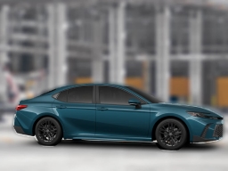 Toyota Camry SE (Natl) 2026