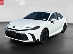 Toyota Camry SE (Natl) 2026