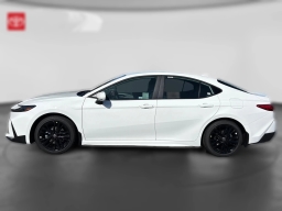 Toyota Camry SE (Natl) 2026