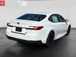 Toyota Camry SE (Natl) 2026