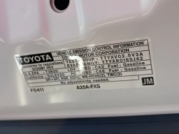 Toyota Camry SE (Natl) 2026