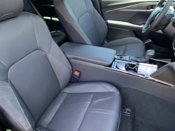 Toyota Camry XLE (Natl) 2026