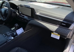 Toyota Camry XLE (Natl) 2026