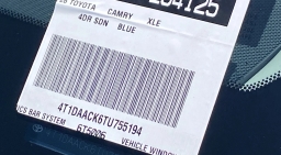 Toyota Camry XLE (Natl) 2026