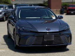 Toyota Camry XLE (Natl) 2026