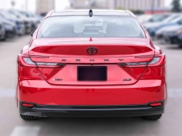 Toyota Camry XLE (Natl) 2026