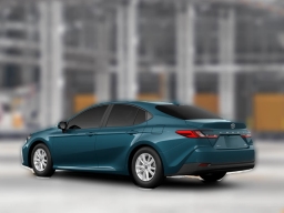Toyota Camry LE (Natl) 2026
