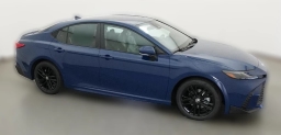 Toyota Camry SE (Natl) 2026