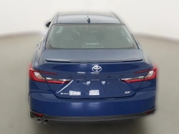Toyota Camry SE (Natl) 2026