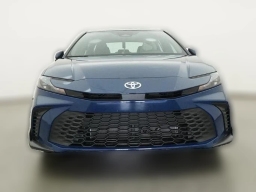 Toyota Camry SE (Natl) 2026