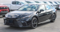 Toyota Camry SE (Natl) 2026