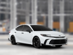 Toyota Camry SE (Natl) 2026