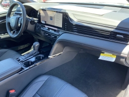 Toyota Camry XSE (Natl) 2026
