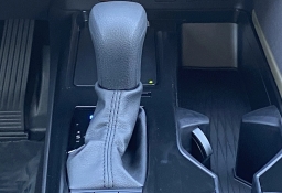 Toyota Camry LE (Natl) 2026