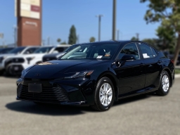 Toyota Camry LE (Natl) 2026