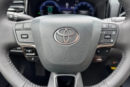 Toyota Camry XSE (Natl) 2026