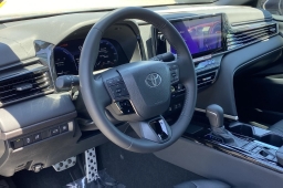 Toyota Camry XSE (Natl) 2026
