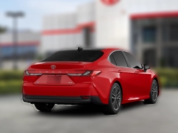 Toyota Camry XLE (Natl) 2026