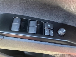 Toyota Camry Nightshade (Natl) 2026