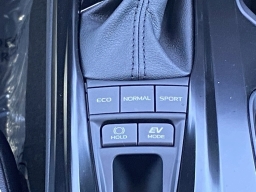 Toyota Camry Nightshade (Natl) 2026