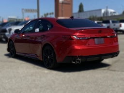 Toyota Camry Nightshade (Natl) 2026