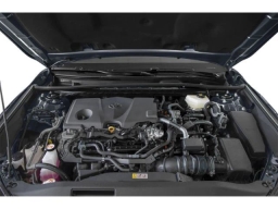 Toyota Camry SE (Natl) 2026