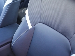 Toyota Camry SE (Natl) 2026