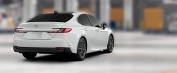Toyota Camry XLE (Natl) 2026