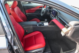 Toyota Camry XSE (Natl) 2026